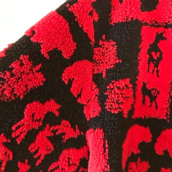 Women’s Barn Fly Ranch Collection Red & BlackPattern Button Up Jacket - Picture 6 of 15